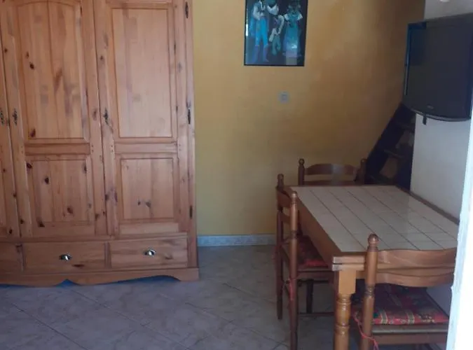 Tres Beau T1 Apartment Hyeres